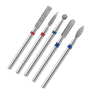 Set di 50 Punte Diamantate per Trapano per Unghie, Professionali per Manicure e Pedicure, per Rimozione Cuticole, Lucidatura e Levigatura - Product Image 1