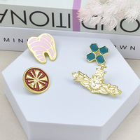 Broches personnalisées en émail, badges mignons en forme de dent rose, broches rouges en forme de roue de feu, broches vintage en métal en forme d'ancre de bateau pour vêtements, chapeaux, cadeaux