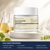 Crème Visage Bio Personnalisable OEM au Glutathion, Rétinol et Arbutine – Correcteur Anti-Taches pour Peaux Foncées