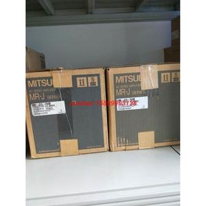 MR-C40A/20A/10A Mitsubishi C Series trình điều khiển có bảo hành. Liên hệ với dịch vụ khách hàng trước khi mua - Product Image 2