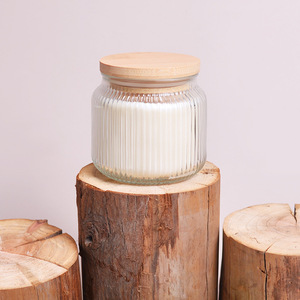 Vela Aromática Artesanal de Cera de Soya en Frasco de Vidrio con Tapa de Madera, Forma Cilíndrica, Decoración para el Hogar - Product Image 3