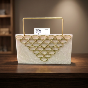 Bolso de Mano Impermeable de Resina Falak World Export con Asa, Patrón Sólido, Técnica de Cuentas, Decoración Artística para el Hogar, Hecho en India - Product Image 1