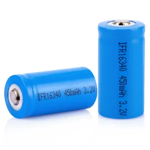 Au lithium cylindrique batterie 16340 3.7v 450mAh et 17360 3.7V 700mAh avec fil pour lecteur de musique