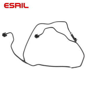 Tubo de Retorno de Agua, Línea de Respiración del Radiador, Manguera de Desbordamiento de Refrigerante F1F18C012DE 1870312 2025971 F1F18C012DD para <span class=keywords><strong>Ford</strong></span> Focus - Product Image 1