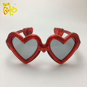 Nuovo prodotto occhiali da sole LED a forma di cuore decorazione per feste occhiali lampeggianti luminosi - Product Image 4