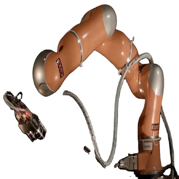 6 Axis Robot Industri KUKA KR6 R900 Robot dengan RobotiQ Gripper Display Lini Produksi untuk Palletisasi