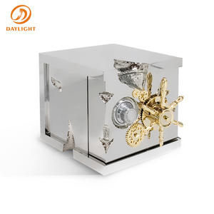 Caja Fuerte Millionaire de Lujo con Marco de Latón, Mueble de Seguridad Italiano en <span class=keywords><strong>Oro</strong></span> y Plata para Dinero - Product Image 1