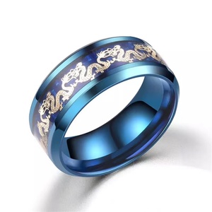 Bijoux dragon design personnalisé Bague unisexe en acier inoxydable double dragon en fibre de carbone et tungstène - Product Image 2