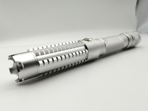 2023 New Chất lượng cao 10km Long <span class=keywords><strong>Range</strong></span> Nhật Bản Nichia laser diode 450nm con trỏ laser màu xanh - Product Image 2