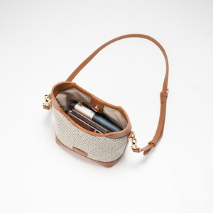 Sac à bandoulière en paille tressée avec fermeture ouverte, doublure en polyester, garniture en cuir, sac hobo bandoulière pour la plage, les voyages et l'usage quotidien - Product Image 4