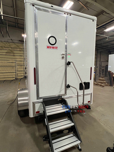 Chất lượng cao duy nhất gian hàng nhà vệ sinh Trailer sang trọng nhà vệ sinh di động Trailer 1 trạm phòng tắm Trailer với vòi hoa sen - Product Image 2