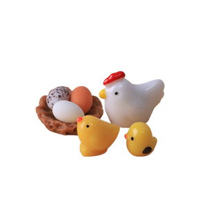 Pintoresco Nido de Pájaros Familiar - Simulación DIY de Micro-Paisaje, Adorno Pequeño Tridimensional de Resina Artesanal - Product Image 1