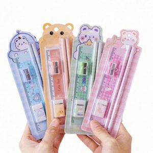 ชุดเครื่องเขียนกล่องของขวัญเด็กนักเรียน 5 ชิ้น ของขวัญวันเกิดเด็กน่ารัก คาวาอี้ ขายส่ง ไม้บรรทัด ยางลบ กบเหลาดินสอ - Product Image 1