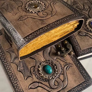 Nuevo Diario de Cuero Doble Dragón Antiguo de 240 Páginas a Elección - Product Image 3