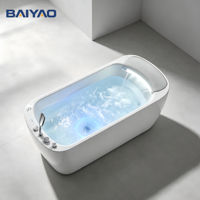 Baignoire de massage à remous en acrylique, vente directe usine, avec panneau latéral en verre, robinet cascade et éclairage LED, idéale pour hôtels et villas