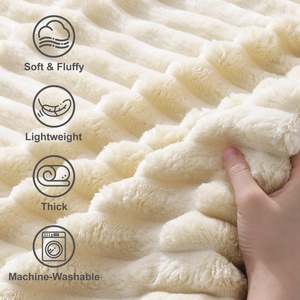 Couverture légère et douce en flanelle polaire, couverture décorative côtelée pour canapé ou femme, plusieurs tailles disponibles - Product Image 3
