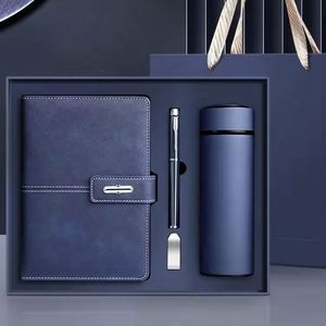 Caja de Regalo Empresarial de Lujo Promocional, Cuaderno A5 con Memoria USB y Juego de Bolígrafos, Regalos Corporativos Ejecutivos para Oficina y Festividades - Product Image 2