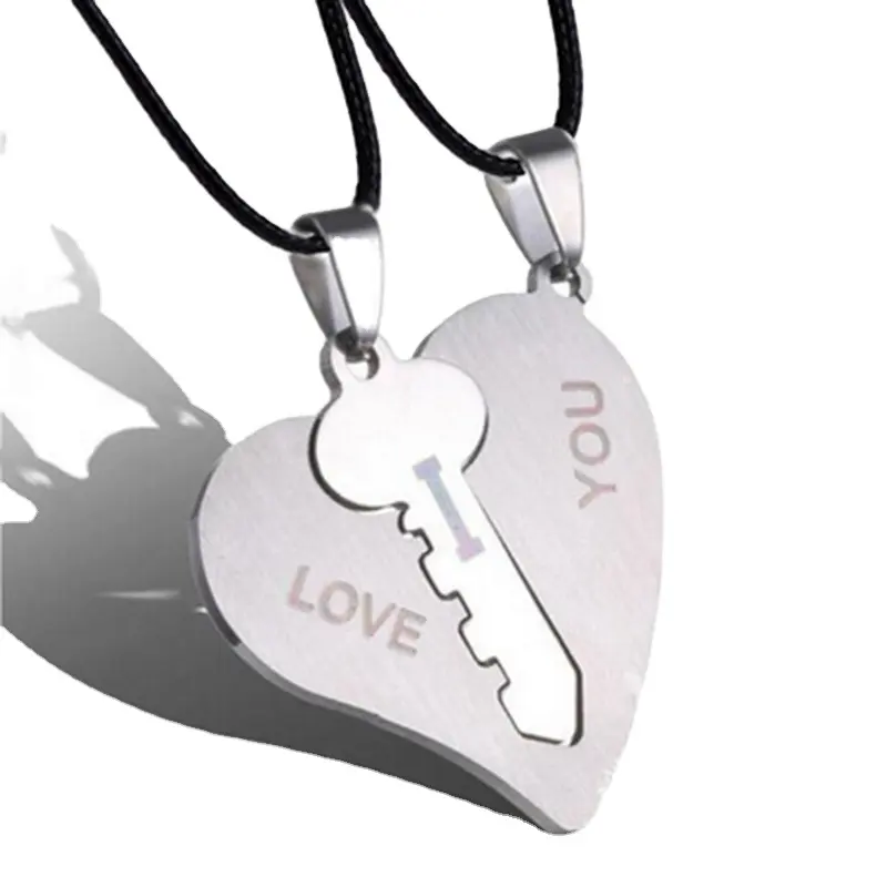 2 PCS/lot Couple Necklace Pendant Love Heart Puzzle Matching For Lovers Memorial Day Gift Lock And Key Pendant Necklace