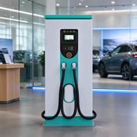 Borne de recharge rapide pour véhicules électriques DC EVSE 180kW-360kW à double connecteur, robuste, avec écran tactile et arrêt d'urgence, pour utilisation en extérieur