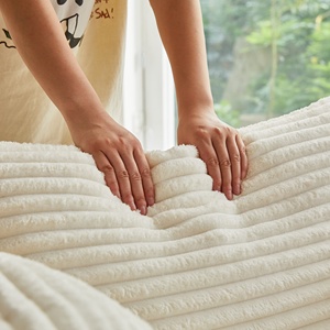 Fauteuil d'appoint moderne en tissu capitonné, design sans accoudoirs, dossier rembourré, assise profonde, salon, chambre à coucher, villa, aucun assemblage requis - Product Image 6