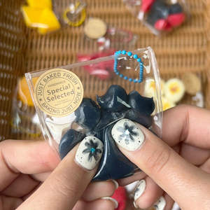 Jouets Squishy en forme de fruits, jouet de relaxation doux, fraise en silicone amusante, fraises éducatives en forme de fruits, jouets Squishy Taba - Product Image 6