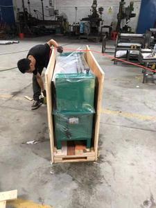 Aplicador de <span class=keywords><strong>Pegamento</strong></span> Termofusible, Máquina de <span class=keywords><strong>Pegamento</strong></span> Termofusible, Esparcidor de Adhesivo, Máquina de Encolar Cuero y Papel en Venta - Product Image 6