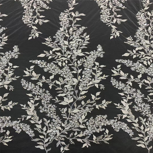 DELACE – robe de mariée en dentelle blanche pure, tissu brodé, dentelle florale, feuilles, dentelle perlée - Product Image 3