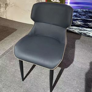 <span class=keywords><strong>Sedie</strong></span> <span class=keywords><strong>da</strong></span> <span class=keywords><strong>Pranzo</strong></span> in Stile Nordico di Tendenza, Design Moderno e alla Moda, <span class=keywords><strong>Sedie</strong></span> in Pelle per <span class=keywords><strong>Sala</strong></span> <span class=keywords><strong>da</strong></span> <span class=keywords><strong>Pranzo</strong></span> - Product Image 3
