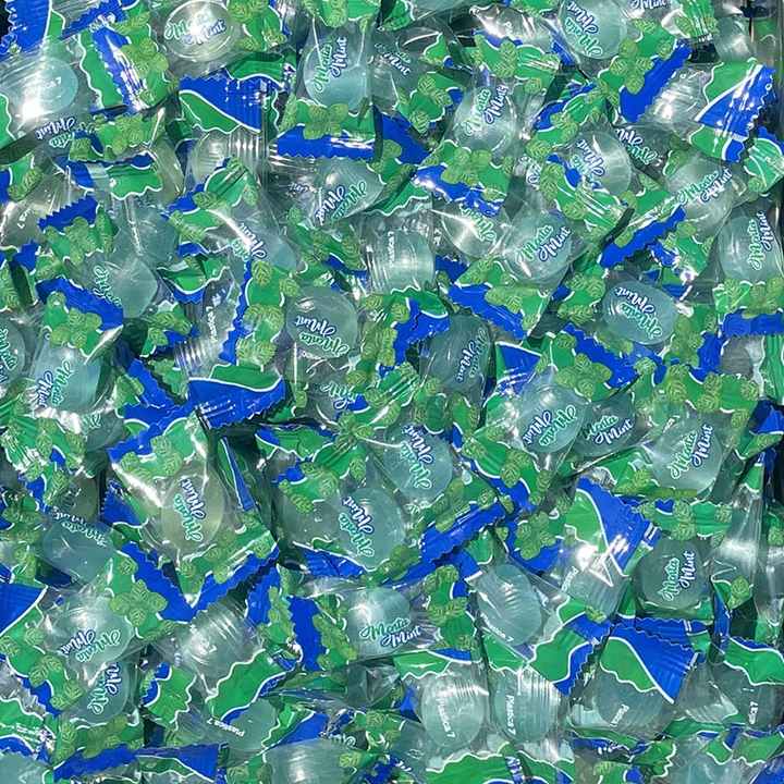 High Quality Italian Hard Mint Candy Incap Mint Flavoured Mini Candies Green Candy Gmo Free and Gluten Free Cool Mint Hard Candy