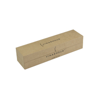 Boîte cadeau personnalisée en carton brun gris naturel biodégradable et recyclable avec insert noir pour montre ou bijoux