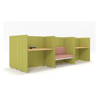 Poste de travail moderne à trois compartiments, cabine de bureau privée, sièges modulaires, cloisonnement pour immeuble de bureaux et bureaux