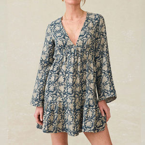 Vestido casual mini de manga larga con cuello en V, diseño de fábrica, vestido elegante de hilo de algodón hecho a medida. - Product Image 4