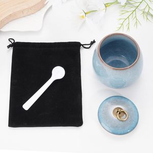 โกศเซรามิกขนาดเล็กสีเขียวขุ่นสำหรับใส่เถ้ากระดูกมนุษย์หรือสัตว์เลี้ยง  แบบสั่งทำพิเศษ - Product Image 6