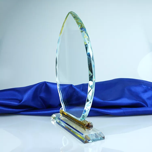 Trofeo de Cristal K9 en Blanco para Premios, Personalizado con Diseño Grabado, Base Dorada, Ideal para Regalos, de Honor Pujiang Wholesale - Product Image 5