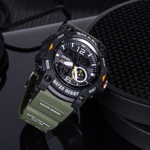Reloj Deportivo Digital LED para Hombre, Analógico, Luminoso, Cronógrafo, Resistente al Agua, Diseño Personalizado, Electrónico - Product Image 1