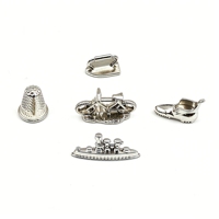 Mini jetons métalliques aux formes mignonnes, styles variés (voiture, bateau, animal), en alliage de zinc, à mélanger librement pour composants de jeux de société