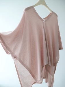 Nuevo estilo de verano Casual <span class=keywords><strong>manga</strong></span> de murciélago Top <span class=keywords><strong>mujer</strong></span> Irregular de longitud media Poncho de protección solar - Product Image 6