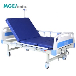 Lit d'hôpital manuel à deux manivelles pour soins aux patients avec dossier réglable et barrières latérales en aluminium - Product Image 2