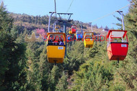 Funiculaire panoramique et système de téléphérique commercial personnalisable pour sites touristiques