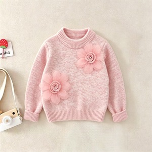Set Due Pezzi Invernale per Bambine con Fiori 3D, Top con Perle e Gonna Tutu Soffice, Outfit da Principessa - Product Image 3