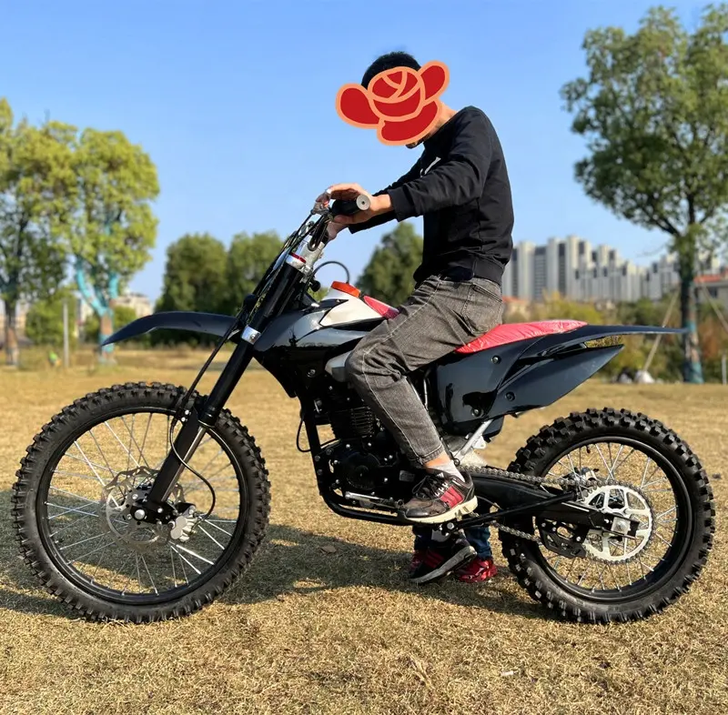 도로 오토바이 떨어져 고속 250cc 4 치기 Motocross 먼지 자전거 250cc 가스