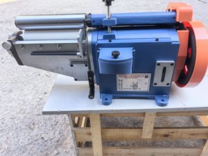 Máquina Eléctrica FS-240 de 370W para Recubrimiento de Pegamento en Suelas, Empeines y Entresuelas de <span class=keywords><strong>Zapatos</strong></span>, Aplicación de Adhesivo en EVA, Goma y Cuero, 220V - Product Image 2