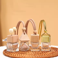 Botol Parfum Mobil Mini Gantung Aromaterapi Mewah 6-10ml dari Kaca Kosong dengan Tutup Sekrup