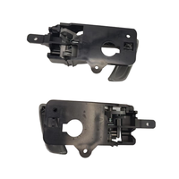 Nouvelle vente flash pour la poignée de porte intérieure de la voiture Santa Fe 82610-2B010 82620-2B010, pièce de rechange avec garantie d'un an