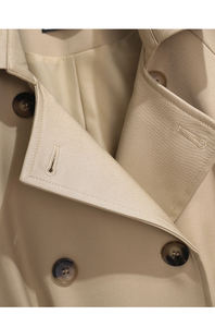 <span class=keywords><strong>Trench</strong></span> da <span class=keywords><strong>Donna</strong></span> Lungo Stile Coreano Collezione 2025 all'Ingrosso da Boutique con Raccolta in Vita <span class=keywords><strong>Classico</strong></span> e alla Moda - Product Image 6