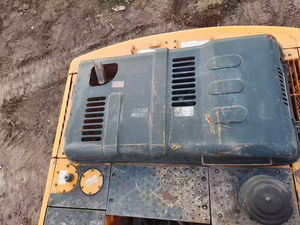 Excavadora Usada Hyundai 220LC-9S de Fácil Operación con Motor Cummins, Caja de Cambios PLC, Bomba y Rodamientos - Product Image 6