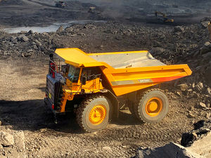 SRT95C Chine Nouveau modèle Grande marque Mini <span class=keywords><strong>camion</strong></span> à benne basculante 95 tonnes <span class=keywords><strong>Camion</strong></span> minier 6x6 Conduite à gauche <span class=keywords><strong>Prix</strong></span> bas Vente chaude en stock - Product Image 5