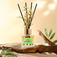 Diffuseur à roseaux personnalisé pour la décoration de la maison 50ml Diffuseur à roseaux d'arôme de parfum de maison de luxe Diffuseurs à roseaux de fleurs séchées