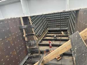 Сверхпрочный фартук с встроенной дробилкой и питателем - Product Image 5