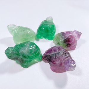 Tortue en cristal de <span class=keywords><strong>fluorite</strong></span> naturel, 1 pouce de long, sculptée à <span class=keywords><strong>la</strong></span> main en chine, pour vente ou décoration - Product Image 2